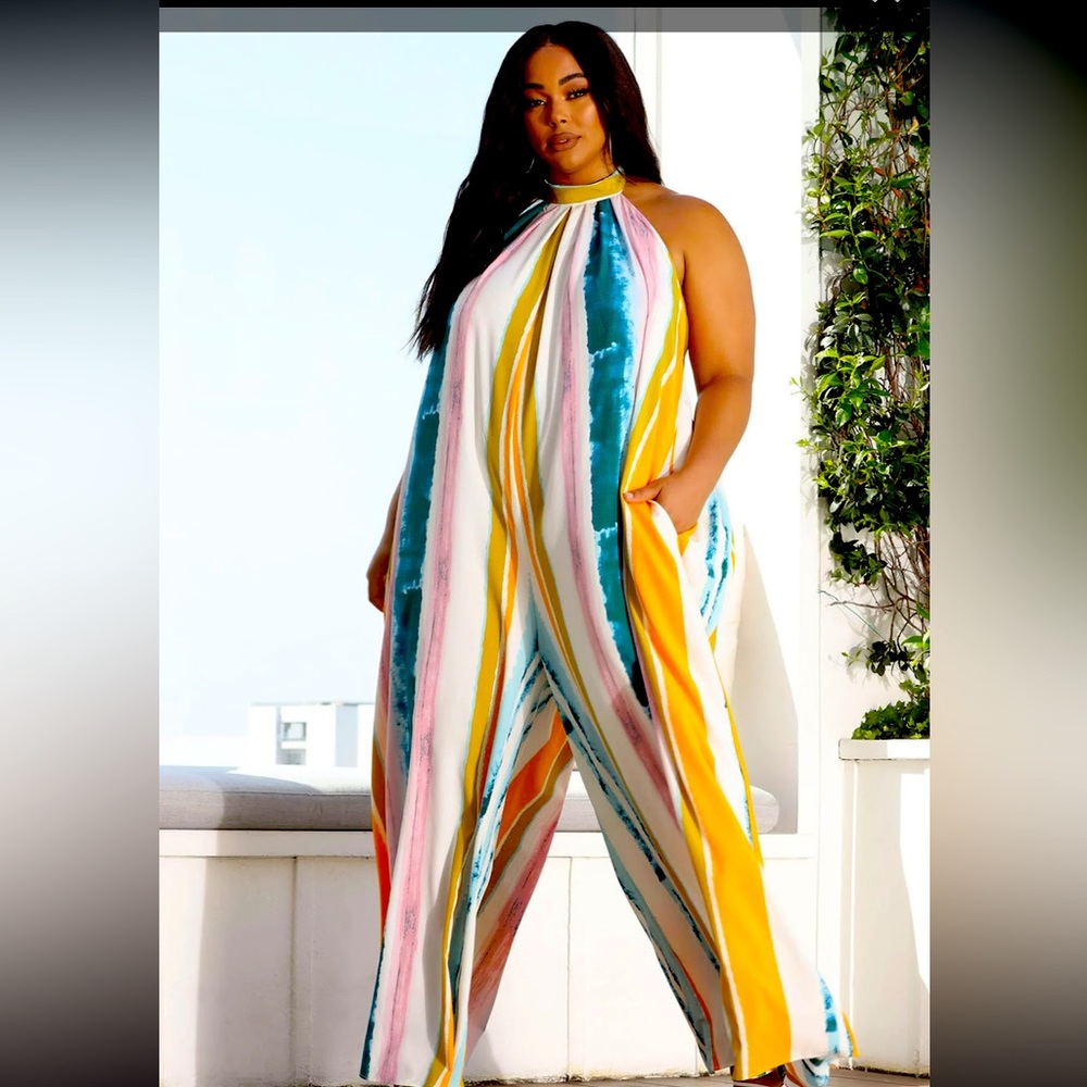 NWT fashion nova Maldives printed jumpsuit